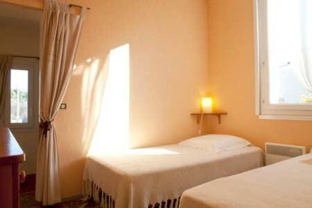 Maison Pres De La Plage Villa Sete Bagian luar foto