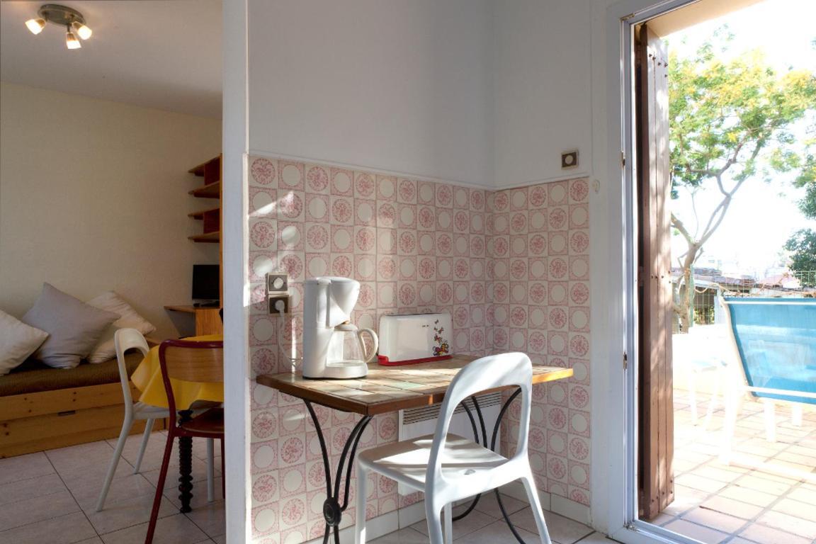 Maison Pres De La Plage Villa Sete Bagian luar foto